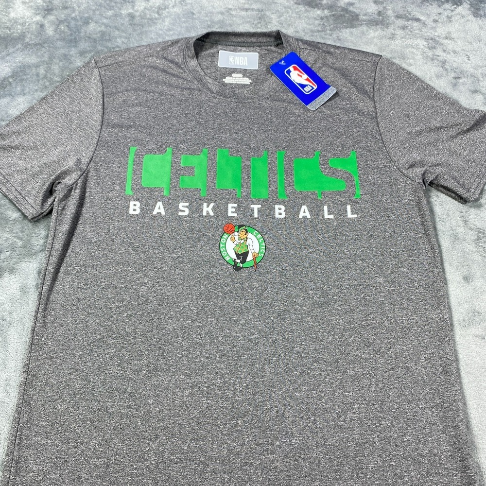 Boston Celtics Shirt Mens Small Gray‎ NBA Tee Basketball Graphic Athletic NWT